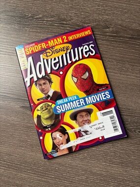 ❤️ $5 Disney Adventures Magazine June/July 2004
